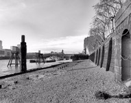 Thames Beach Northbank.jpg