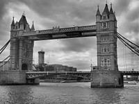 Tower Bridge.jpg